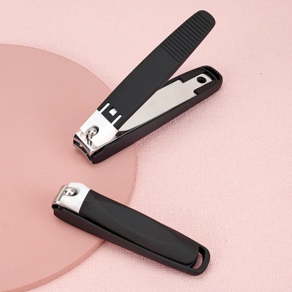 Black Anti Slip Handle Nail Clipper​ - Image 2